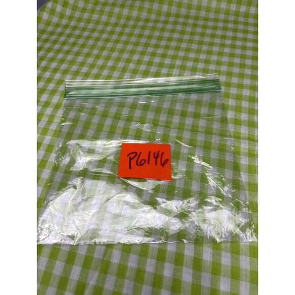 Green White Gingham Cotton Fabric 18" x 34" Sewing Crafts & Quilting - Picture 11 of 11